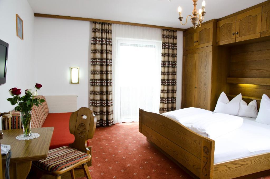 Berghotel Rasis Galtuer Room photo